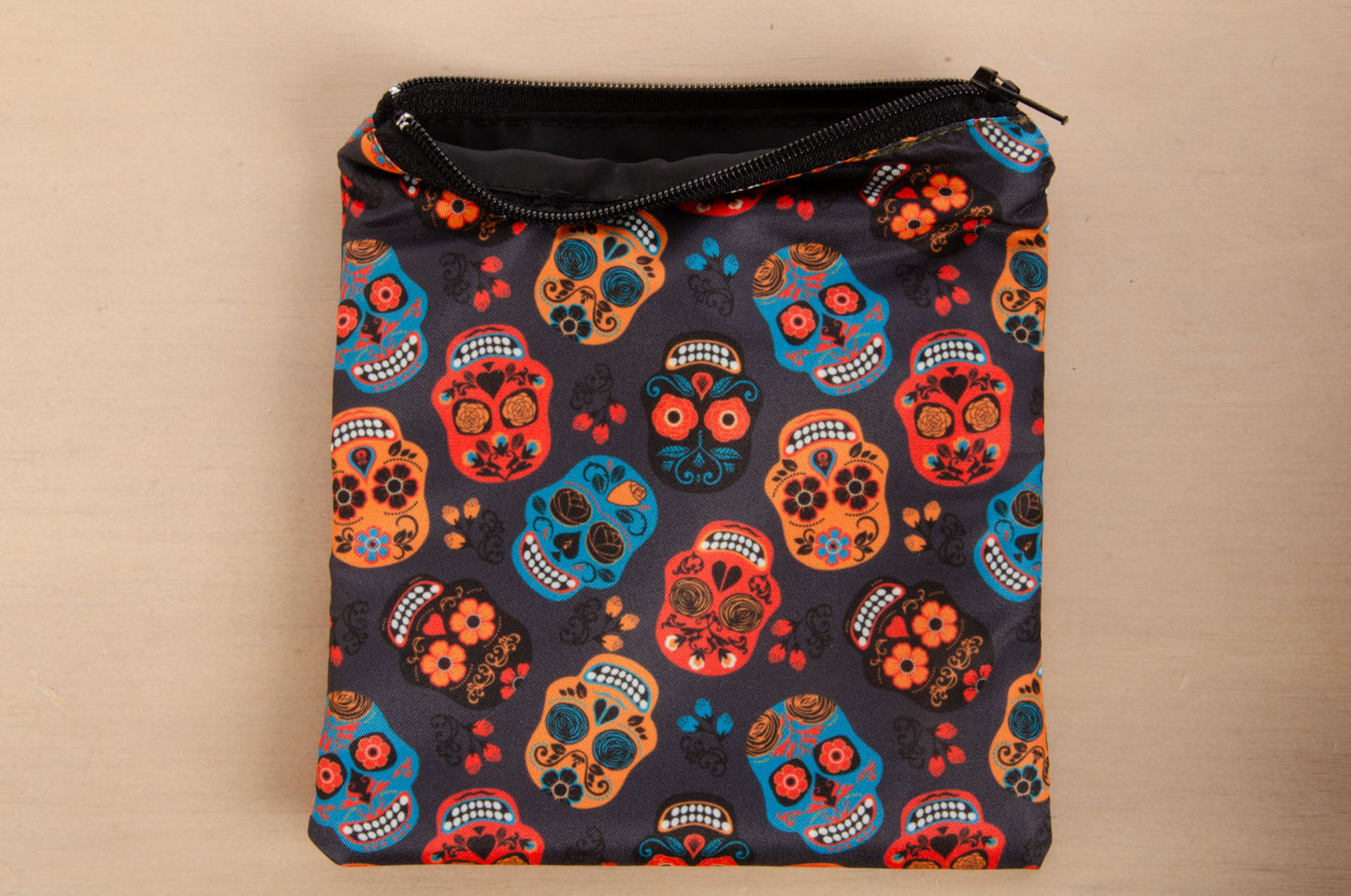 Calaveras gris