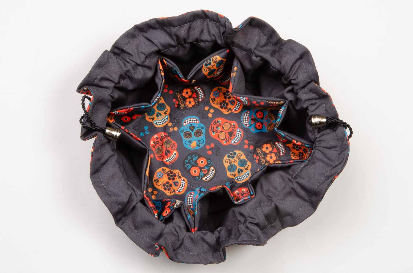 Calaveras gris