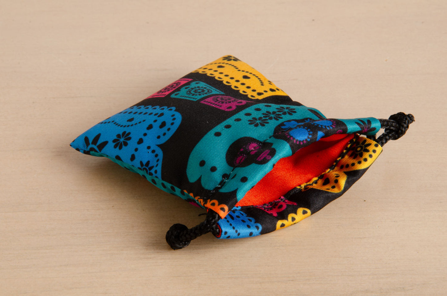 Calaveras papel picado