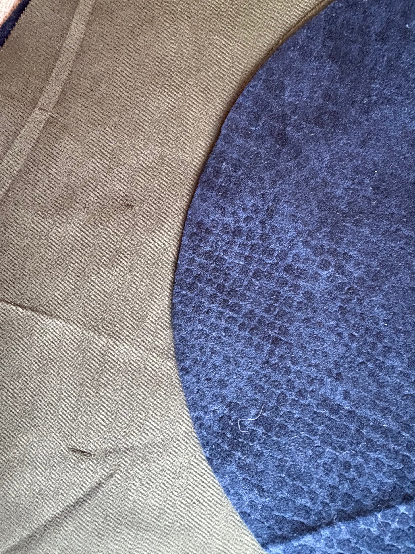 Gamuza animal print marino