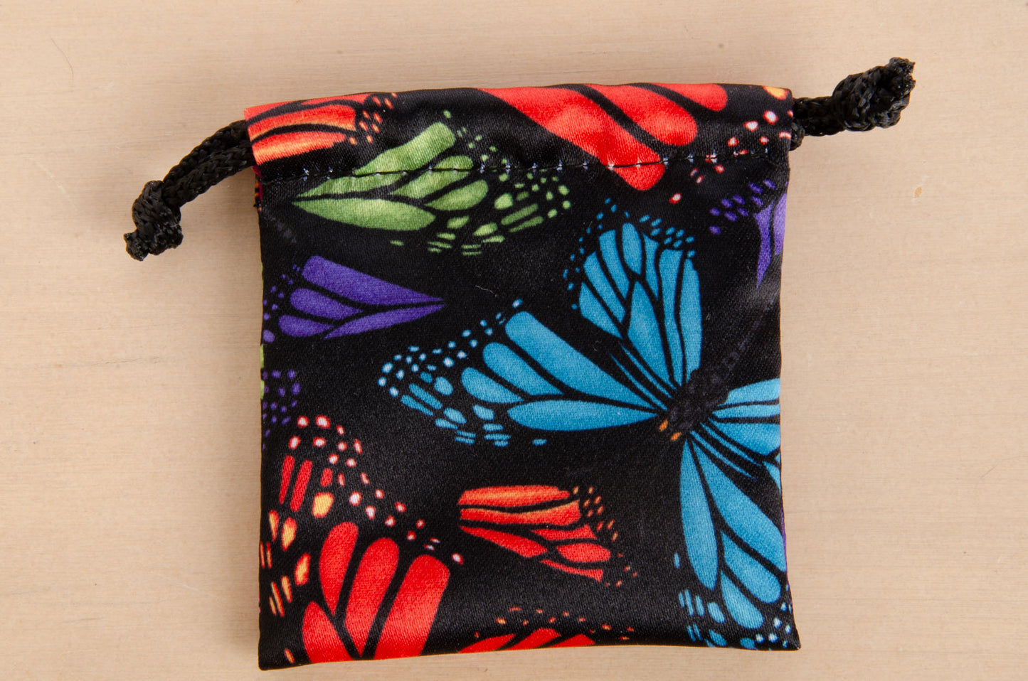 Mariposas negro