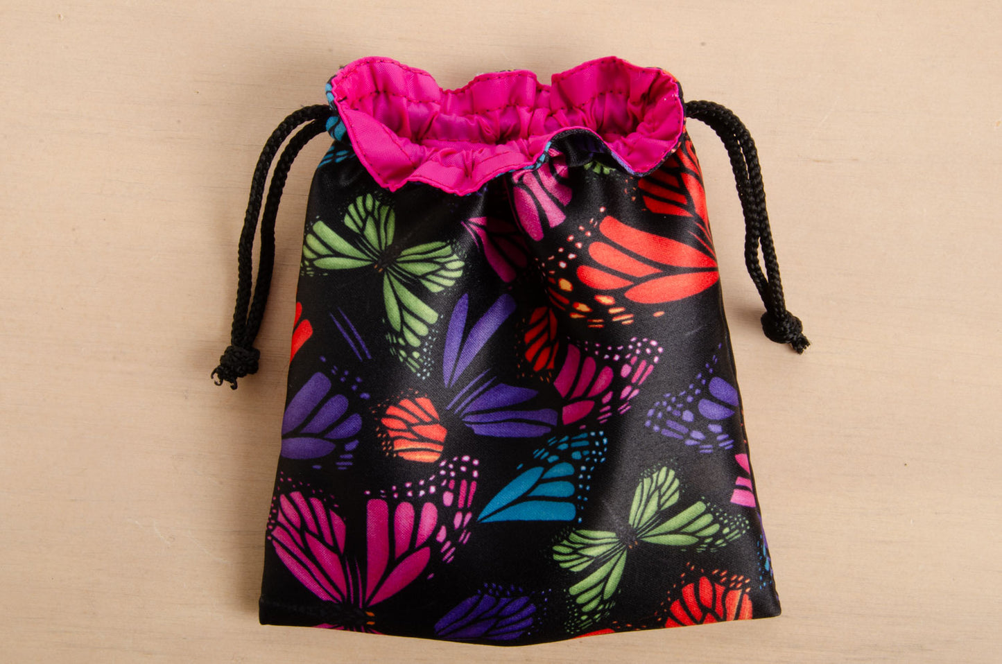 Mariposas negro